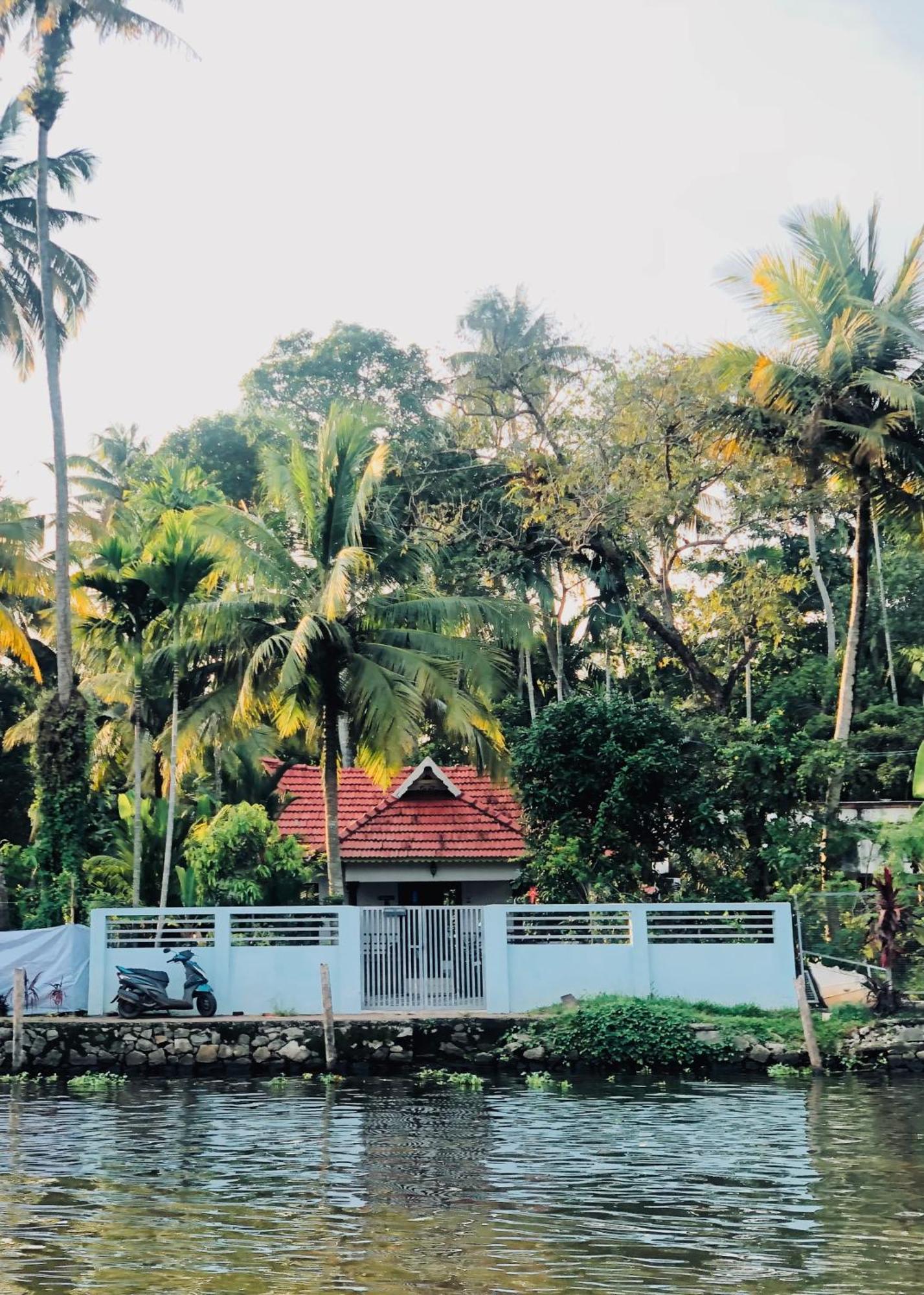 Eden Cabana Alappuzha Extérieur photo